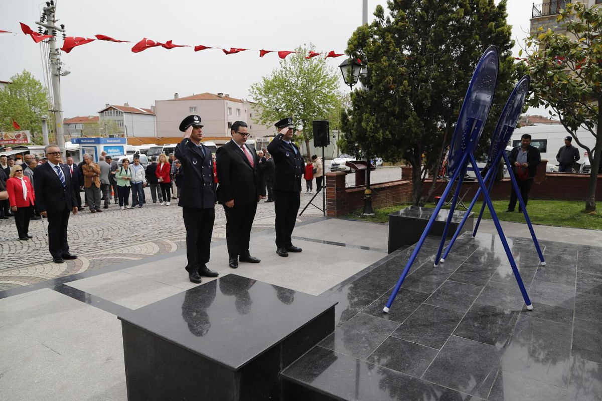 23 NİSAN MARMARAEREĞLİSİ'NDE &Ccedil;OŞKU VE SEVİN&Ccedil;LE KUTLANDI