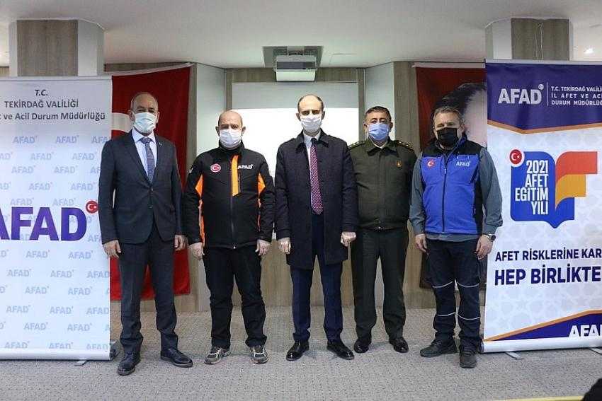 BAŞKAN ATA, AFET EĞİTİM YILI TOPLANTISINA KATILDI