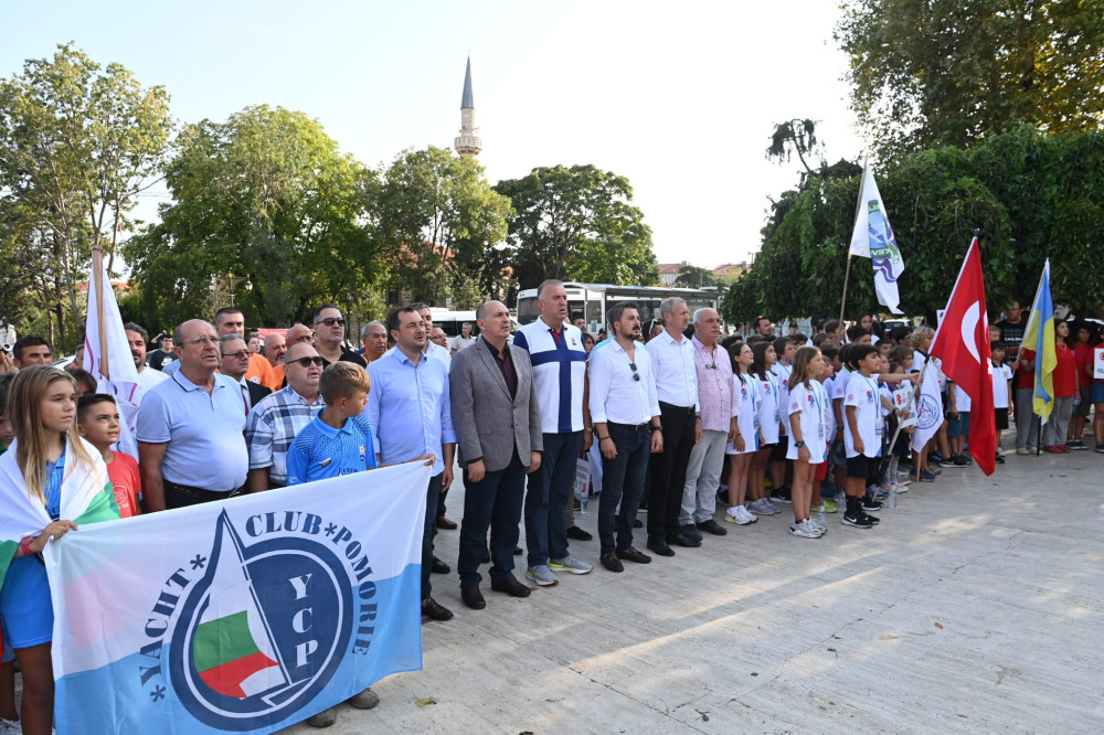 6. Uluslararası S&uuml;leymanpaşa CUP Yelken Yarışları kortejle başladı