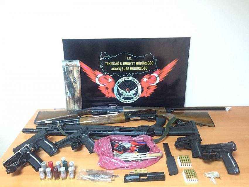 Tekirdağ'da Asayiş Denetimlerinde 25 Kişi Tutuklandı