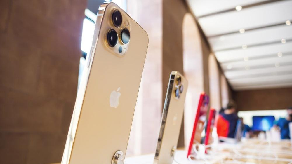 Apple&rsquo;dan uyarı: Cihazınızın kontrol&uuml;n&uuml; ele ge&ccedil;irebilirler, g&uuml;venlik a&ccedil;ığı var