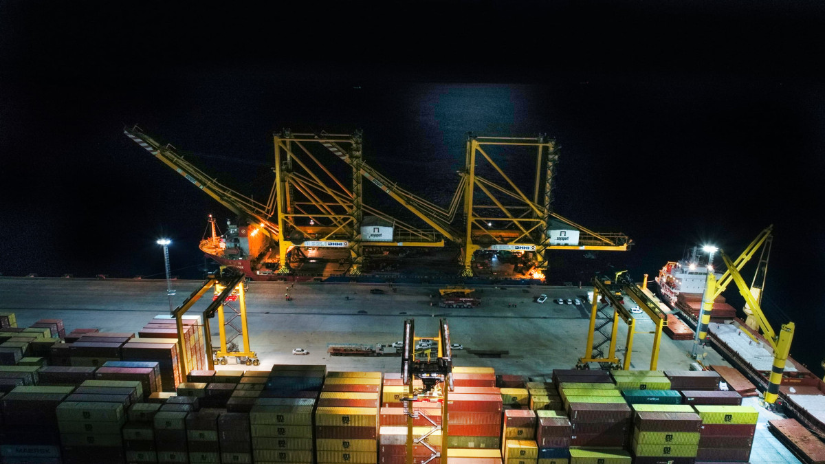 ASYAPORT&rsquo;TAN FEN LİSESİNİN ARAMA KURTARMA DRONE PROJESİNE DESTEK