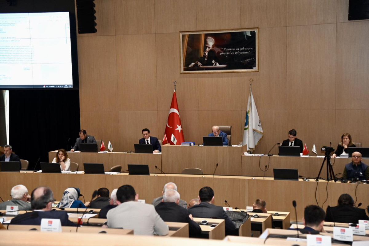 BAŞKAN ALBAYRAK SON MECLİS TOPLANTISINI GER&Ccedil;EKLEŞTİRDİ