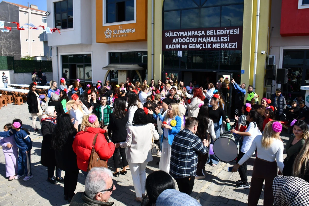 B&ouml;yle Olur Romanların G&uuml;n&uuml;