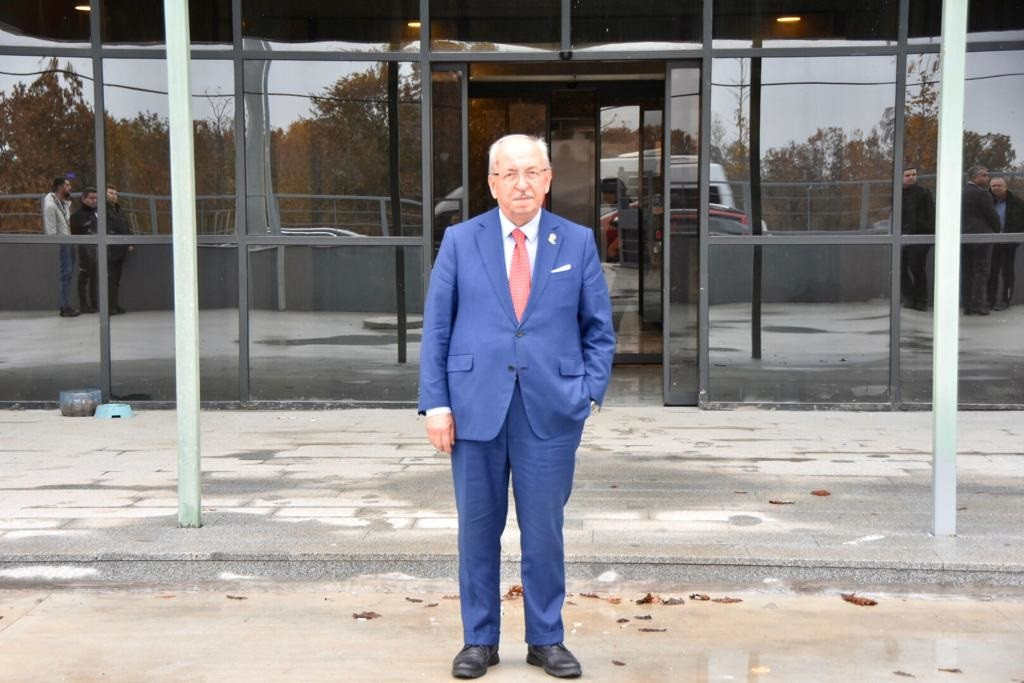 &Ccedil;ERKEZK&Ouml;Y ATAT&Uuml;RK YARI OLİMPİK Y&Uuml;ZME HAVUZU KULLANIMA HAZIR