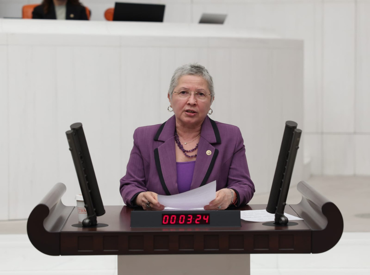 CHP TEKİRDAĞ MİLLETVEKİLİ NURTEN YONTAR&rsquo;IN 8 MART D&Uuml;NYA EMEK&Ccedil;İ KADINLAR G&Uuml;N&Uuml; MESAJI