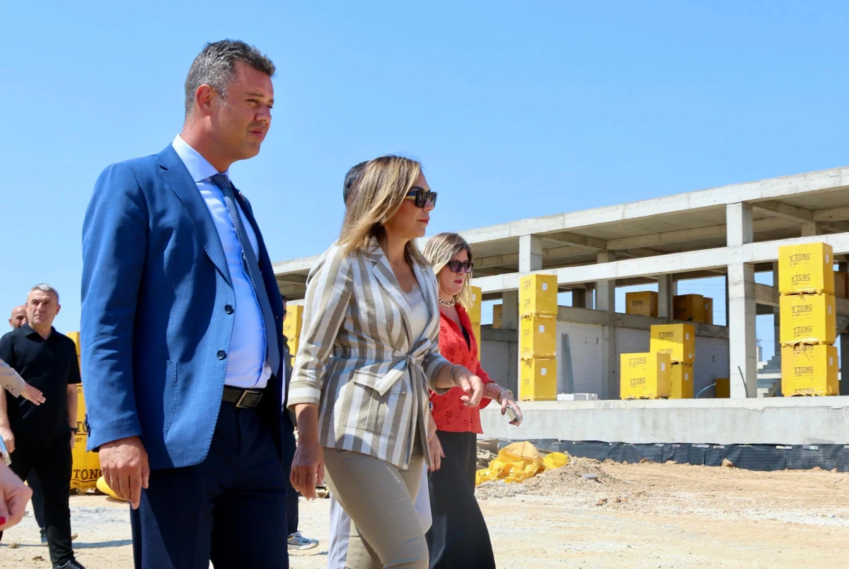 &Ccedil;ORLU'DAN T&Uuml;M TRAKYA'YA HİZMET VERECEK MODERN HALDE SONA DOĞRU
