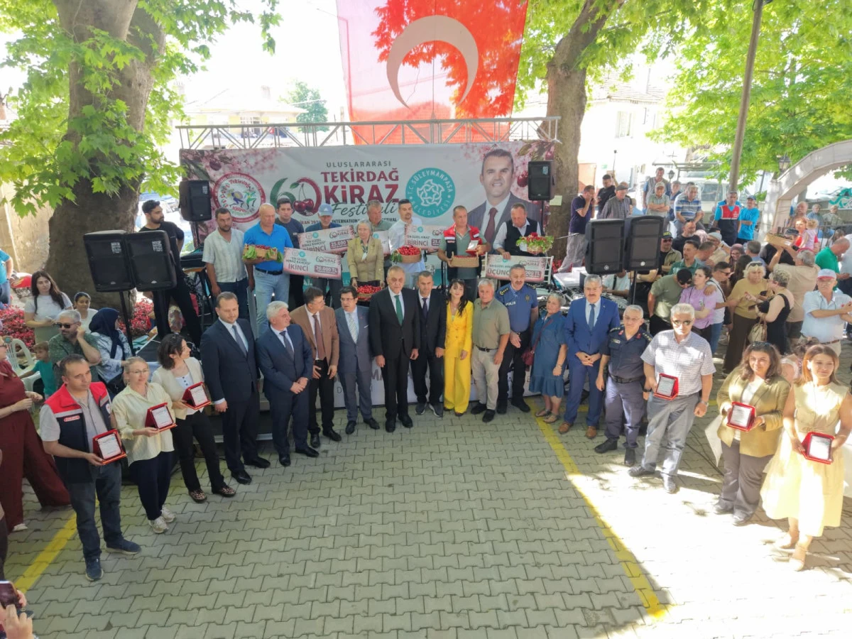 Kiraz Festivali Ateşi Naip Mahallesi'nde Yandı