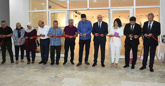 Merve Şılga Resim Sergisini A&ccedil;tı