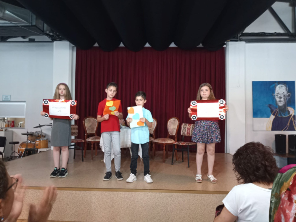 Minik &ouml;ğrenciler yılsonu etkinliğinde Ahmet Erensoy Gen&ccedil;lik Merkezinde buluştu