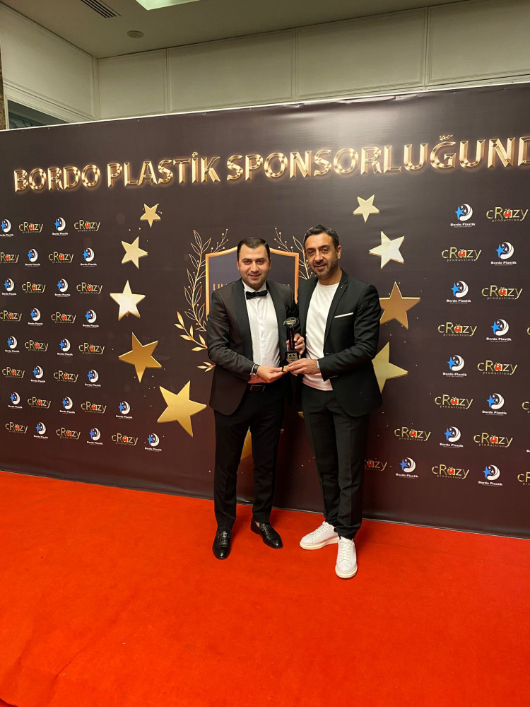 &Ouml;ZEL STAR MEDİCA HASTANESİ 5.ULUSLARARASI ALTIN KALİTE &Ouml;D&Uuml;L&Uuml;NE LAİK G&Ouml;R&Uuml;LD&Uuml;