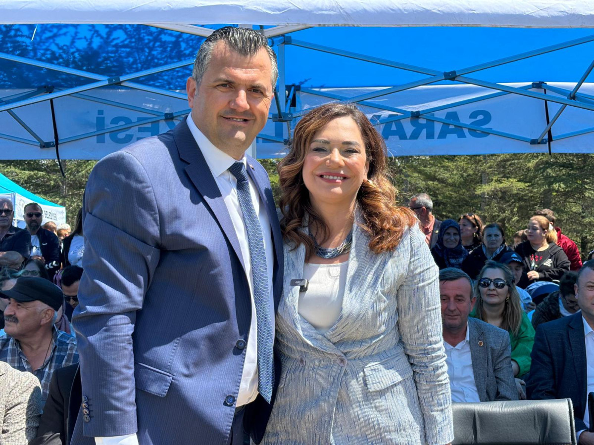 Rumelili Orhan ve Kemal &Ccedil;ukuryurt&rsquo;ta Balkan r&uuml;zgarı estirdi