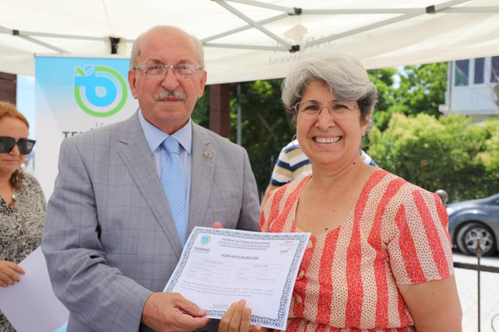 ŞARK&Ouml;Y&rsquo;DE TEMEK KAPANIŞ SERGİSİ VE SERTİFİKA T&Ouml;RENİ D&Uuml;ZENLENDİ