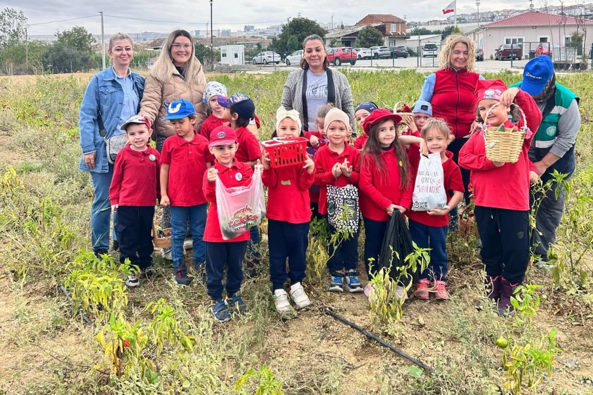 S&uuml;leymanpaşalı Minik &Ccedil;ift&ccedil;iler İş Başında