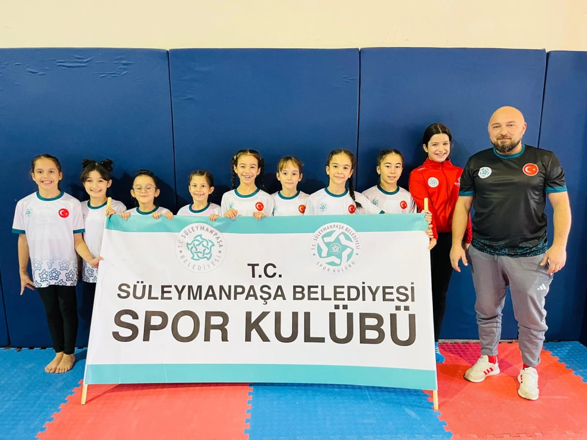 S&uuml;leymanpaşalı Minik Cimnastik&ccedil;ilerden B&uuml;y&uuml;k Başarı