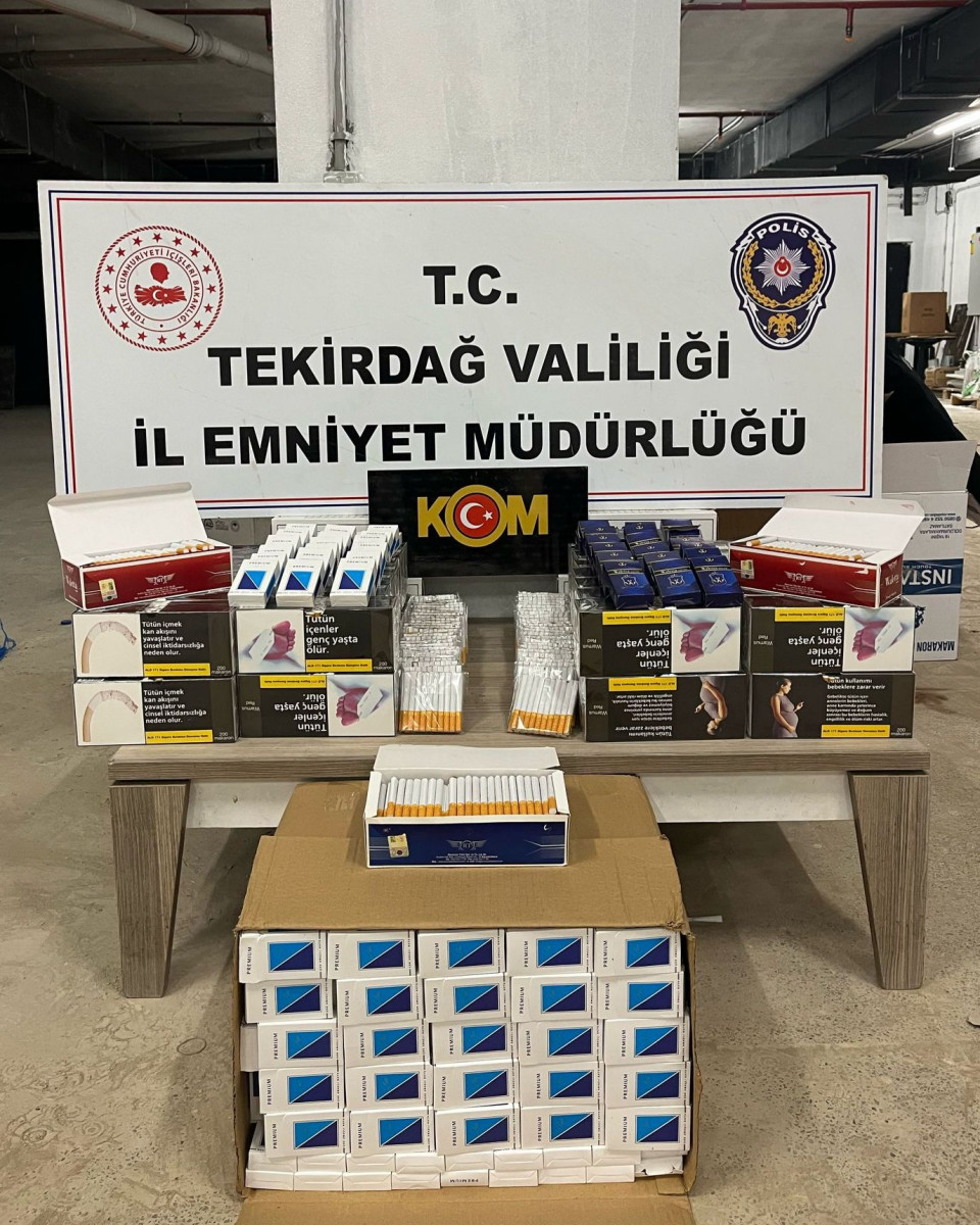 Tekirdağ Emniyetinden Ka&ccedil;ak T&uuml;t&uuml;n Operasyonu: Binlerce Makaron ve Kilolarca T&uuml;t&uuml;n Ele Ge&ccedil;irildi