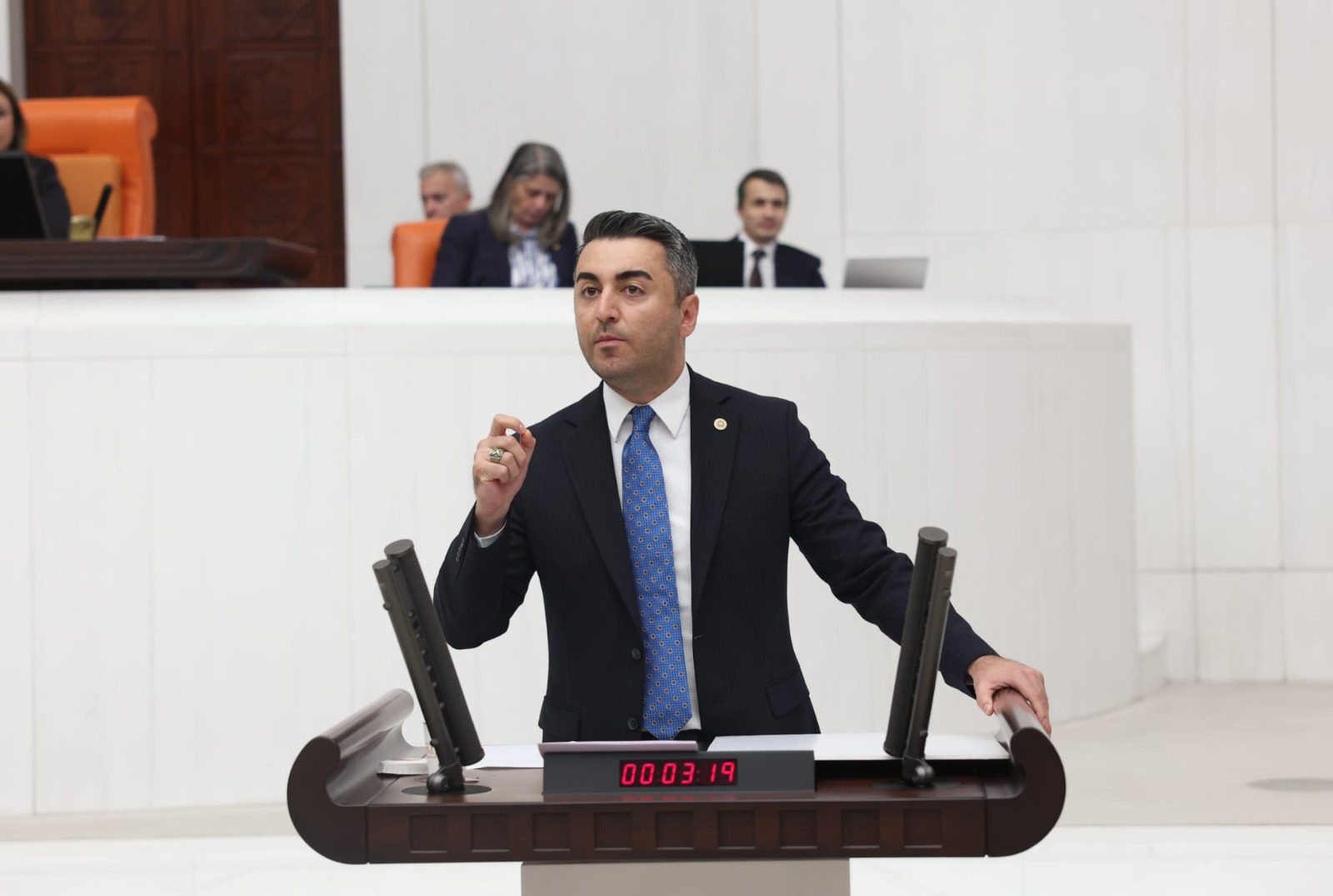 DEVA Partili Avşar; “Annelerin tencereyi nasıl kaynatacağım diye düşünmek zorunda kalmadığı bir Türkiye için çalışacağız.”